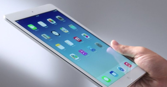 Hãng Apple tuyên bố hoãn ra mắt Iphone mới để xử lý kỹ thuật