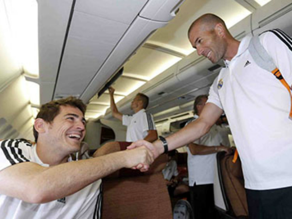 Casillas vui mừng với tin Zidane trở lại dẫn dắt Real