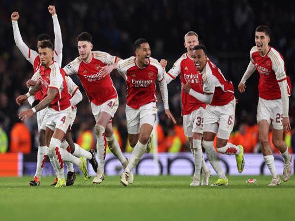 Tin bóng đá 13/3: Arsenal và Barcelona vào vòng tứ kết Cúp C1